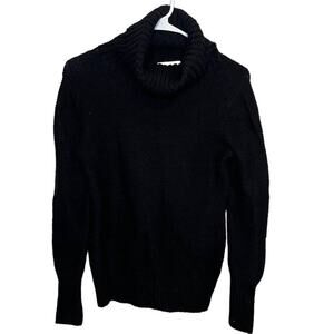 Banana Republic Knit Chunky Black Turtle Neck Sweater Long sleeve